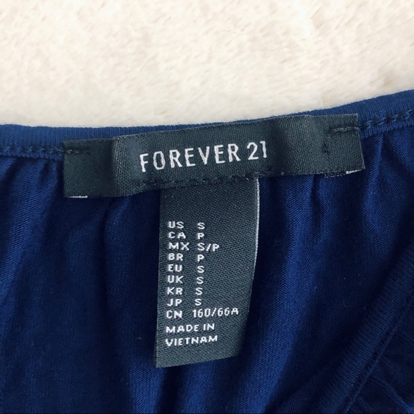 Forever 21 Blue Romper short Small 👑🍂✨ - Picture 3 of 3